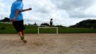 フリーキック９番勝負（無回転シュートブレ球＆カーブ）2010_08_31