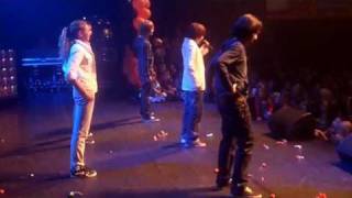 Mano en Ralf live tijdens TotallyKidz Halloween Concert 2010