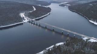 Мост через Илим с судовой сигнализацией