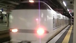 【駅自動放送つき】681系・683系特急「サンダーバード」魚津行き　大阪駅入線
