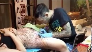татуировки лучших когда-либо разработанных поверхностей женщин.