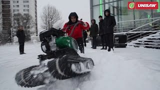 Снегоход из мотоблока Caiman - новогодние покатушки на снегоходе по парковке