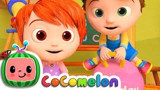 The Days of the Week Song | CoCoMelon Nursery Rhymes & Kids Songs
