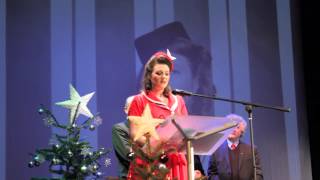 Katy Carr receives The Polish Daily Award for Culture from Dziennik Polski at the POSK, London
