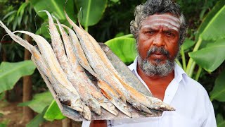 VAALA KARUVADU KULAMBU Prepared by Farmer Daddy | Village Style Karuvattu Kuzhambu | Farmer Cooking