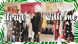 Come Thrift With Me | UNDER $25 Thrift Store Outfit Challenge | Thrift Haul
