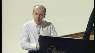 Filippo Faes comments Schubert 1: Sonata c minor D 958 (1)