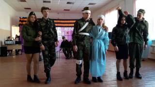 Инсценировка военной песни. Школа №3 9Б город Темрюк