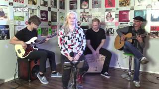 Jule Werner - "Fremde Gesichter" (live)