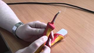 Нож с пяткой для снятия изоляции Knipex 9855. Обзор