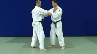 Nage waza – ko-uchi-gake (judo, 4 kyu).
