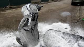 Bọt tuyết cannon foam và máy rửa xe áp lực sự kết hợp hoàn hảo 2 in 1