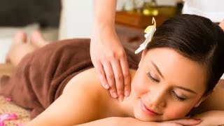 Wanita Seksi Diurut
