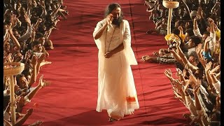 Art of Living Bhajan Song "Guru Guru Jai Jai Gopala Jai" by Sachin Limaye || God Krishna Bhajan