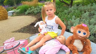Куклы Играют в ПРЯТКИ ?Игры для детей кукла Анабель  Видео для детей Fun for kids коляска для кукол