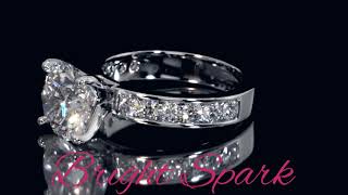 Кольцо с муассанитом 2,7 карата и дорожкой Marianne от Bright Spark