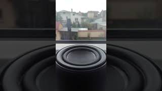 BassTest Sony Xb10