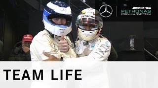 Showdown! F1 donuts, drifting & track battles! Stars & Cars 2015