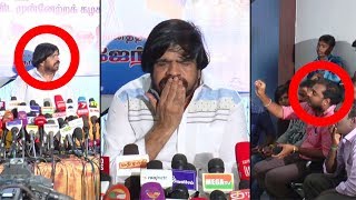 T Rajendar vs  Press reporter on stage | Heated Argument