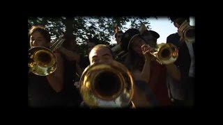 Les Ogres de Barback - "Et oui !" - Clip officiel