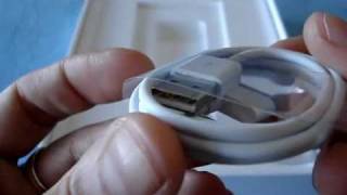 Unboxing the iPad 2