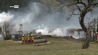Bauma ZH: Feuer vernichtet ganzen Weiler