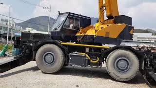 Cẩu lốp 25 tấn KOBELCO RK250-2