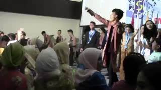 Vertical Band @Pensi SMPN 4 Sby, cover: paperboy (heavy monster)