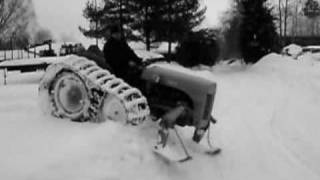 Ferguson TEA20 halftrack with skis, in deep snow!