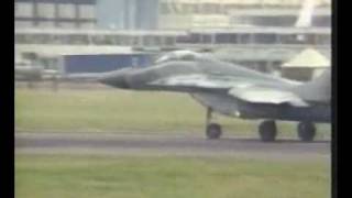 MiG-29 - Farnborough / Paris Airshow 1988 / 89