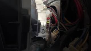 Где найти предохранители в ситроен citroen c1