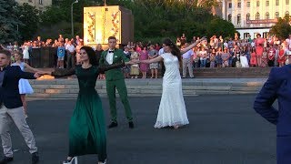 Выпускной Вальс 2017 Очень красивый Вальс выпускников