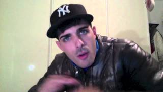 Il nuovo Ensi: freestyler prodigio rappa contro gli haters PARODIA - Leonardo Decarli