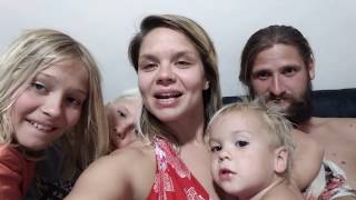 Vlog 184: Сшила платья мама, Макс веселится, купаемся в бассейне