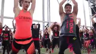 Beto Perez y Diana Serena   STRONG by Zumba