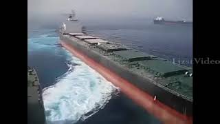 Mengerikan! Tabrakan Kapal Tanker Terbesar di Dunia