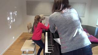10.11.2019 Victoria Jung: Mira Marchenko piano master-class at Zakhar Bron School of Music, Zurich