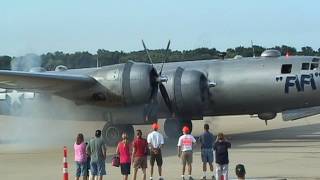 FiFi B29 Superfortress We talk with the pilot. I watch with envy as it takes off.
