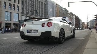 Nissan GT-R LAUNCH CONTROL in the city!