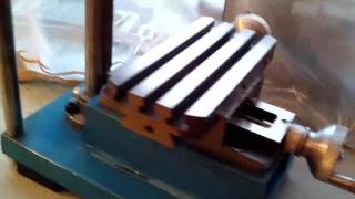 Самодельный настольный фрезерный станок по металлу, модель №3