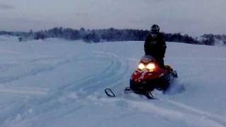 Emil kraschar med Rmk'n