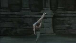 SPARTACUS (Maximova-Vasiliev, 1968; Bessmertnova-Mukhamedov, 1984) - 1 of 2