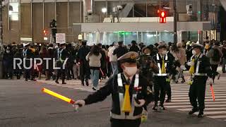 Japan: Residents gather at iconic Shibuya crossing despite countdown ban
