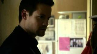 Nikita 1x03 - Michael & Nikita fight scene