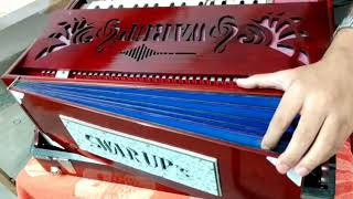 Tonal Demo SWARUP's Harmonium.
Two liner small portable harmonium.
Male+female.
With couplers,then w