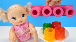 ЛЕДЯНЫЕ СТАКАНЫ ИЗ СИЛИКОНОВОЙ ФОРМЫ Куклы Беби Элайв Игрушки Эксперименты Для детей Играем Как М