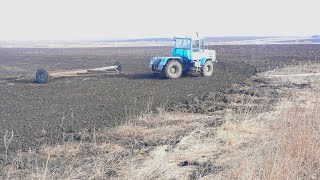 Боронование трактора Т-150К-09-25 сцепом борон БЗСС-1,0