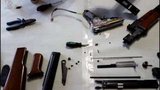 Полная разборка АК 47 Cyma 028