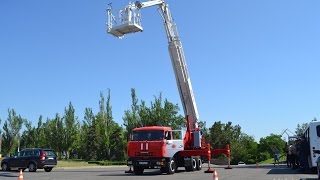 Пожарный гидравлический подъемник на базе «КамАЗ» в действии