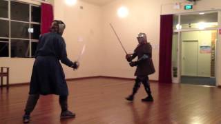 Longsword vs Broadsword
